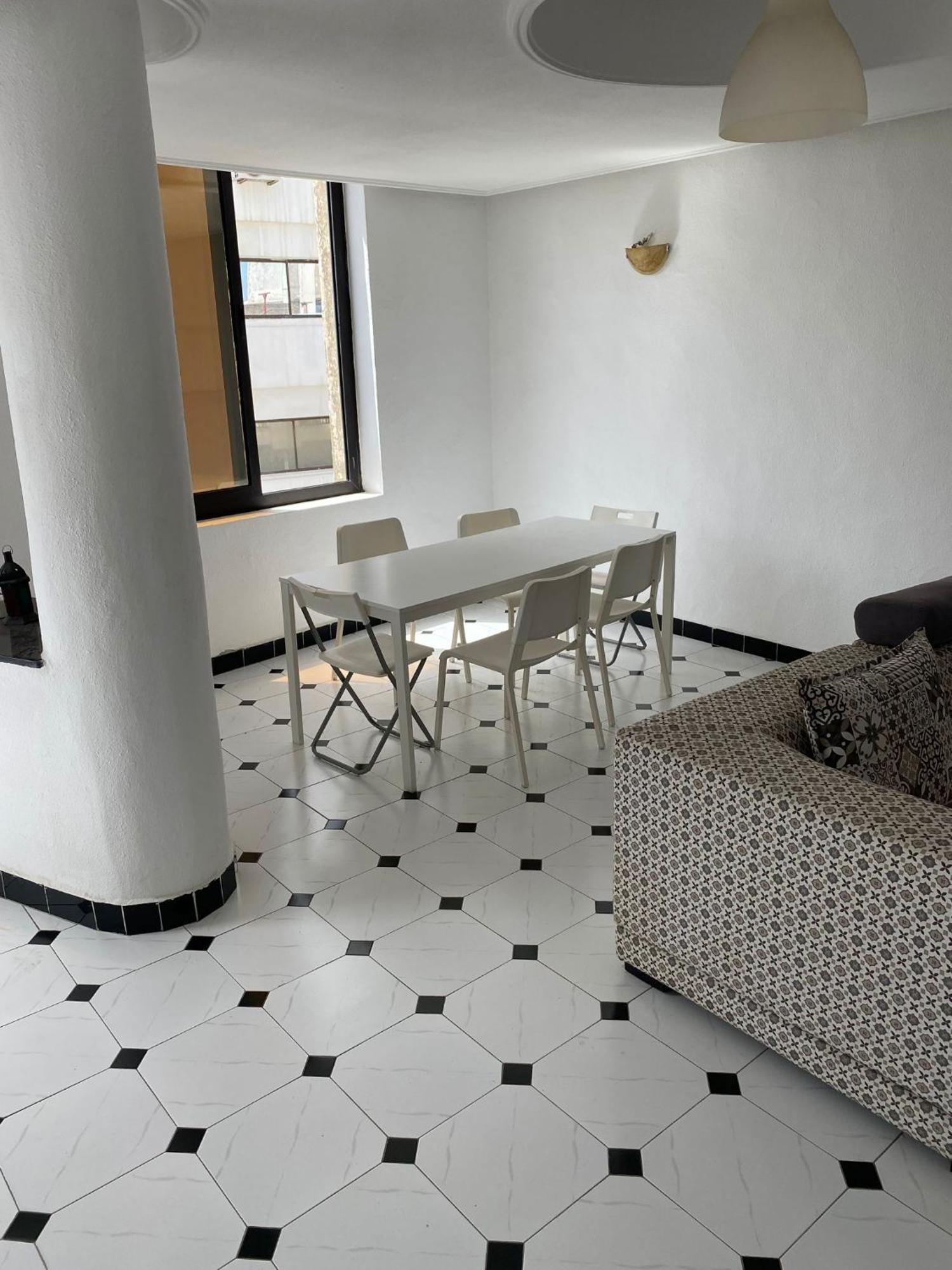 Homestay Center, With 2 Single Beds Tangier